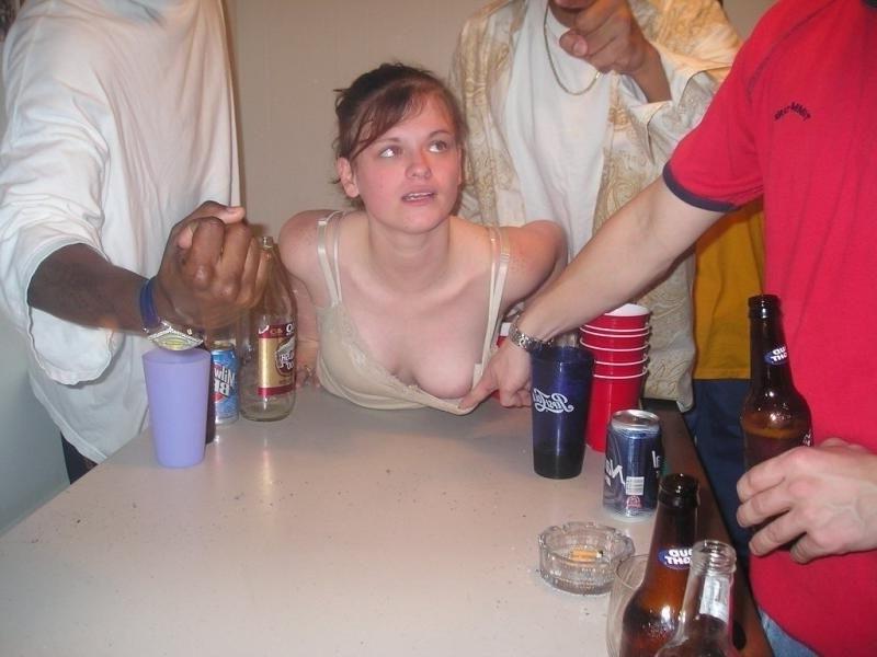 15P Amateur drunk babes at party
