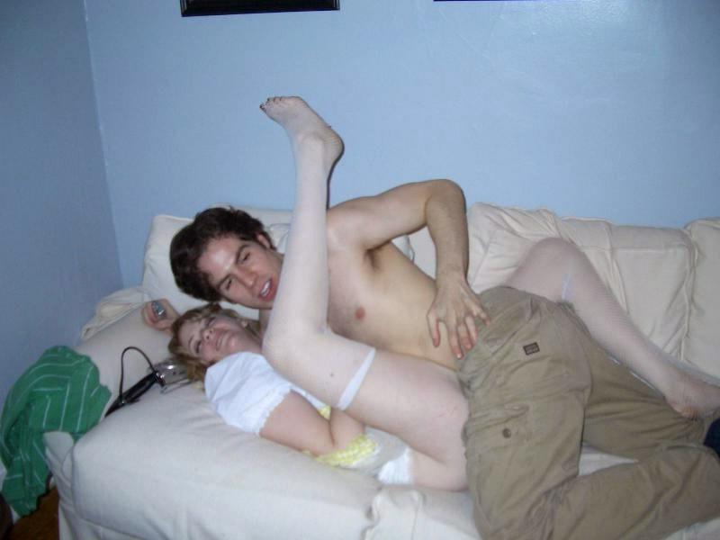 15P Drunk babes outdoors