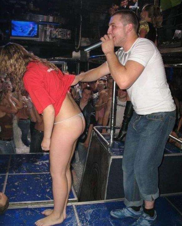 15P Amateur drunk babes at party