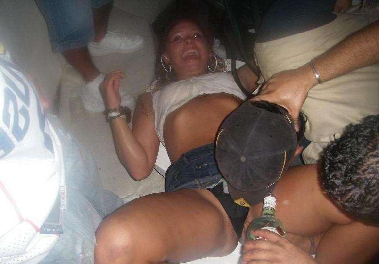 15P Amateur drunk babes at party