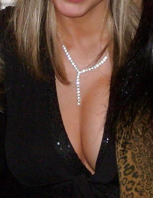 7P Nice tits 