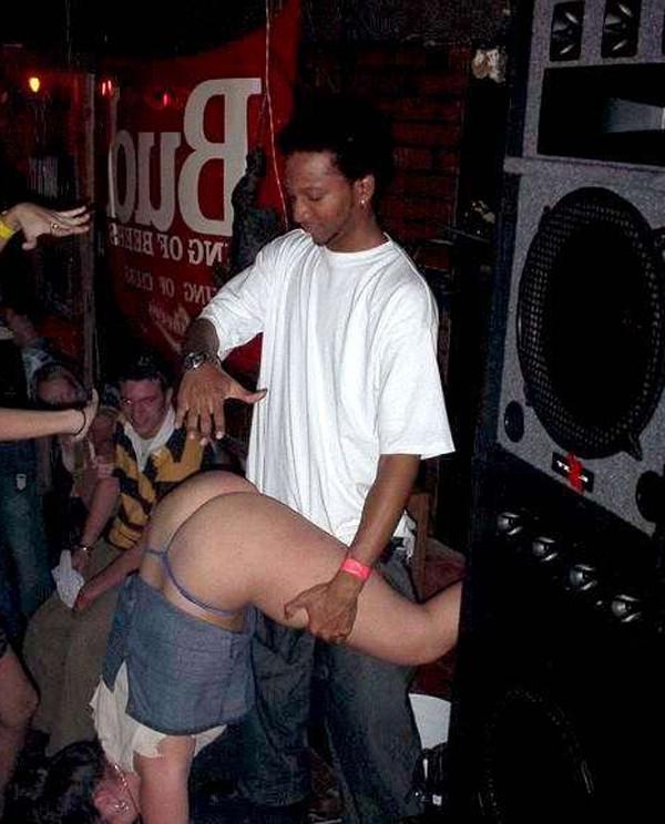 15P Sexy drunk babes