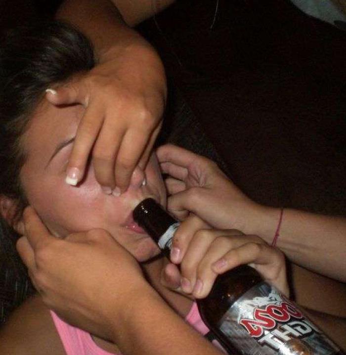 15P Sexy drunk babe