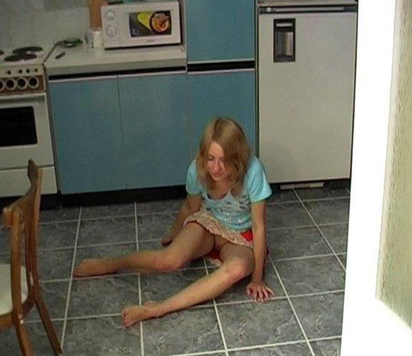 15P Drunk emo teen at party