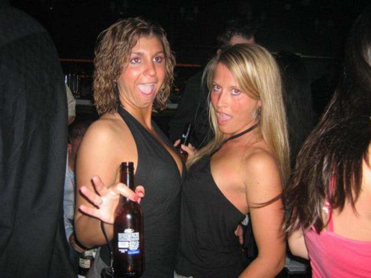 16P Naughty amateur sexy sluts loving hot and creamy facials