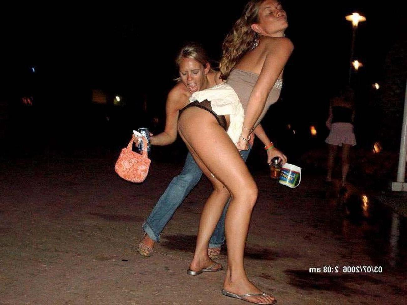 15P Trashed party babes posing and getting sleazy