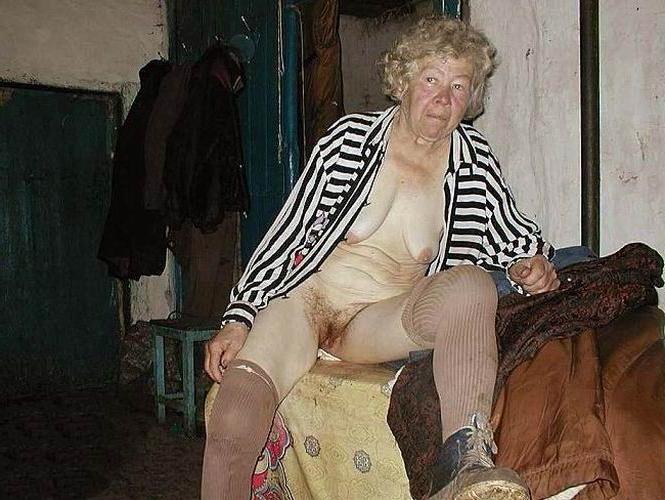 15P High-quality free pics of mature women and men. Softcore, hardcore and group sex