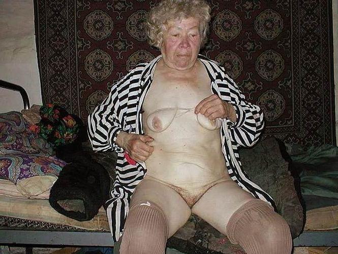 15P High-quality free pics of mature women and men. Softcore, hardcore and group sex