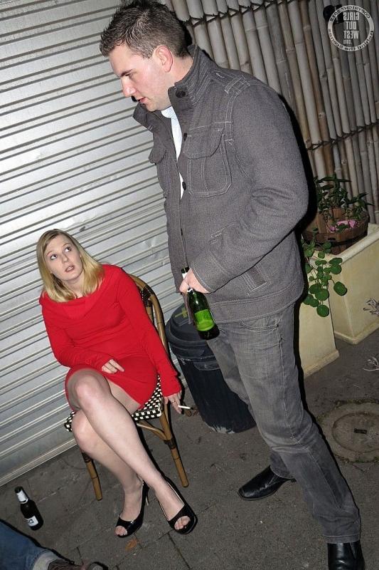 16P Behind the scenes photo shoot