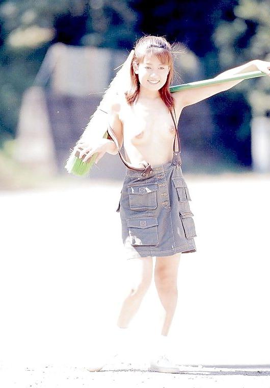 25P High school girl of the fantasy