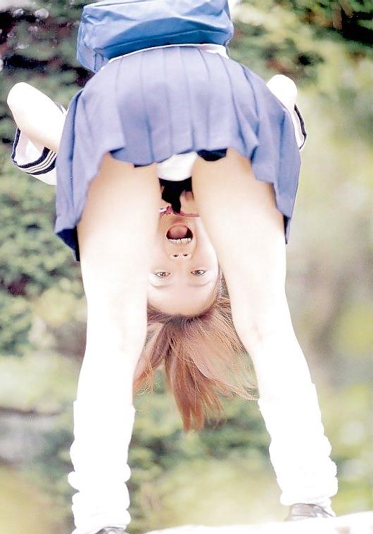 25P High school girl of the fantasy