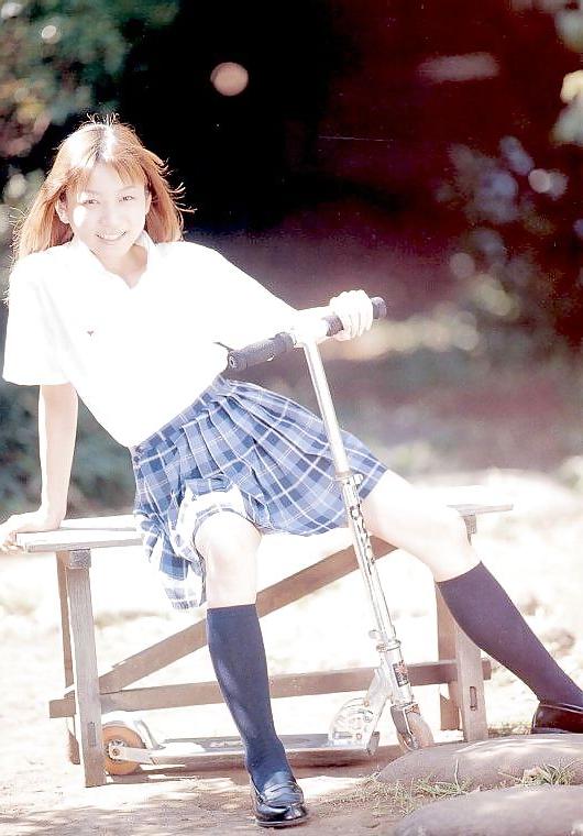 25P High school girl of the fantasy
