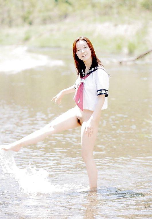 25P High school girl of the fantasy