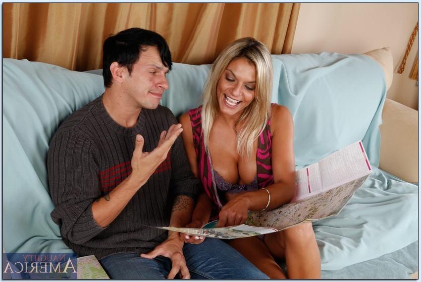 15P Klarisa Leone seduces a married man on the couch