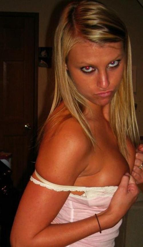 20P Busty blonde amateur girlfriend sucking a long cock