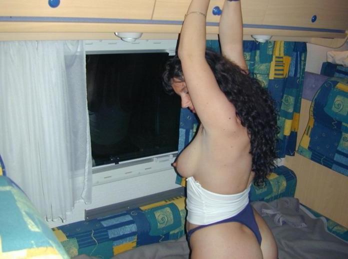 16P Amateur Trailer Park Mom Stripping