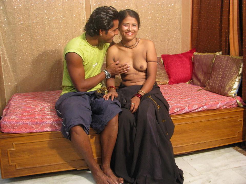 9P Indian chick loves dick