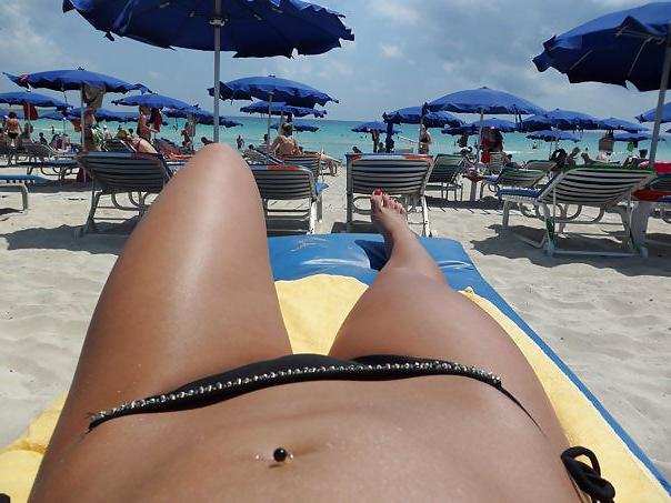 25P Teen girl holiday -FB