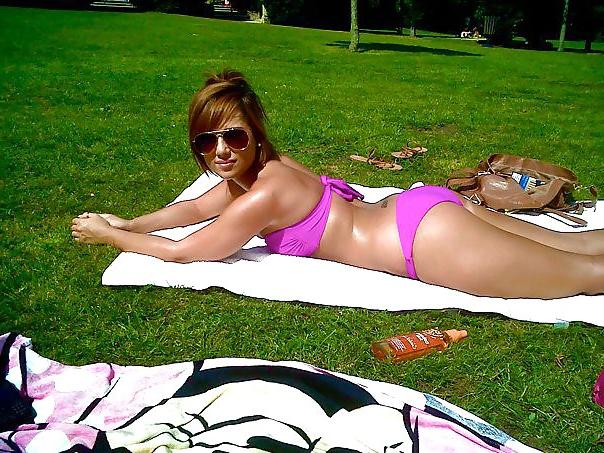25P Teen girl holiday -FB