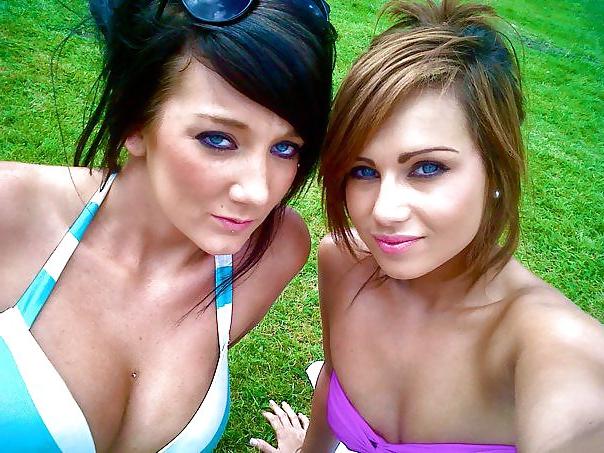 25P Teen girl holiday -FB