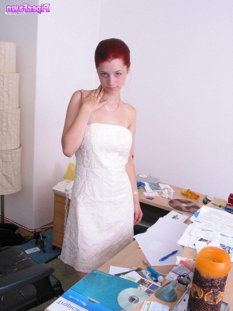 16P Busty redhead teen shows soles