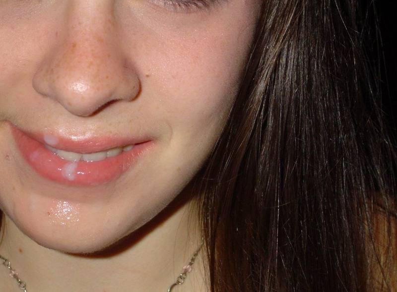 16P Two Trailer-Trash Sisters Make Out Topless While Home Alone