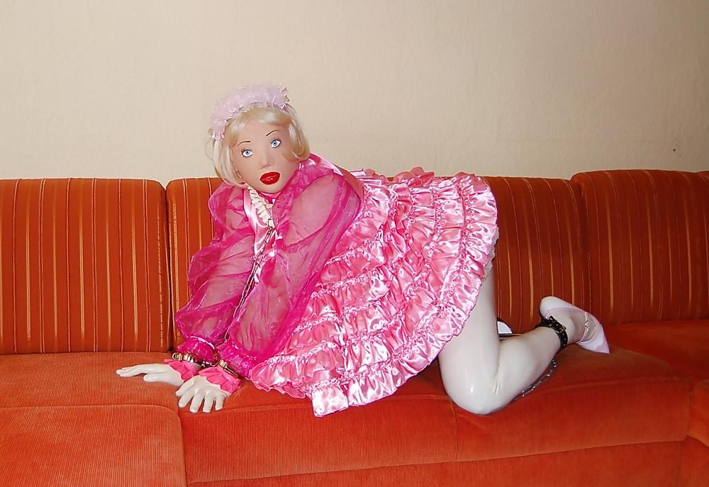 8P Sissy with Penis Bondage