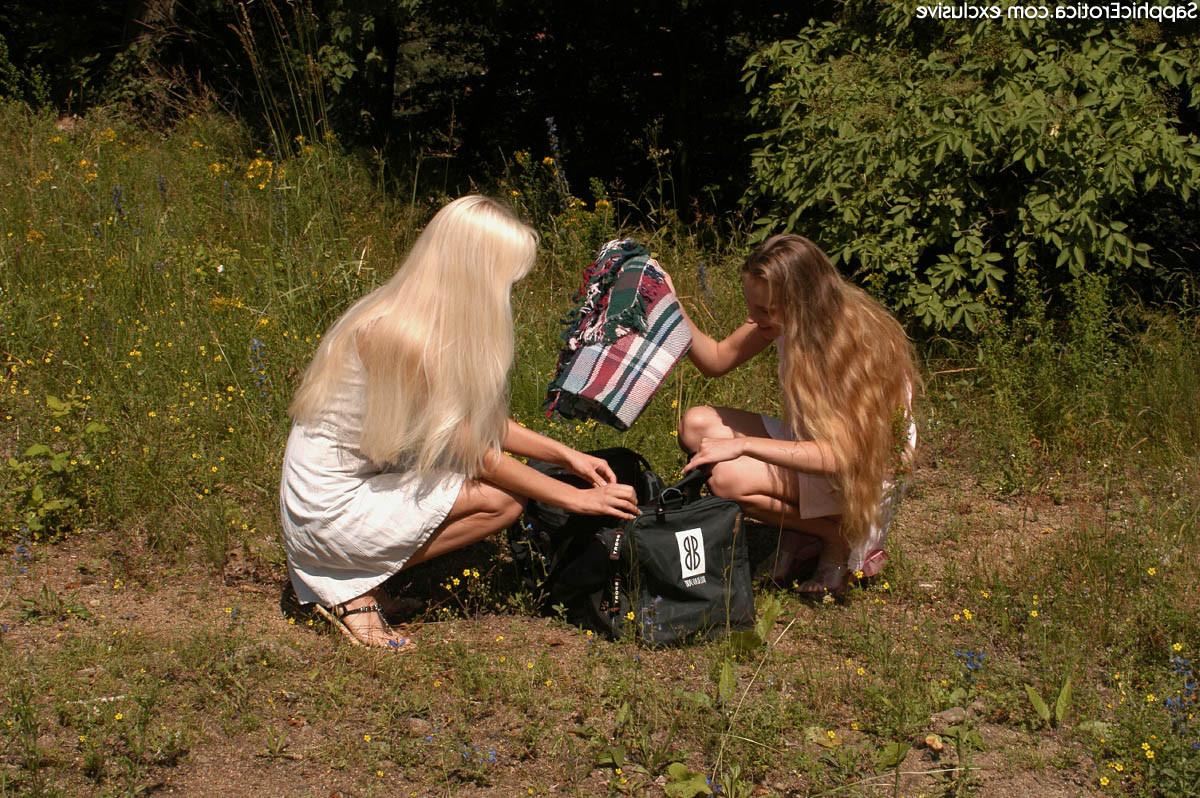 15P Outdoor fun at the park with these two horny lesbians