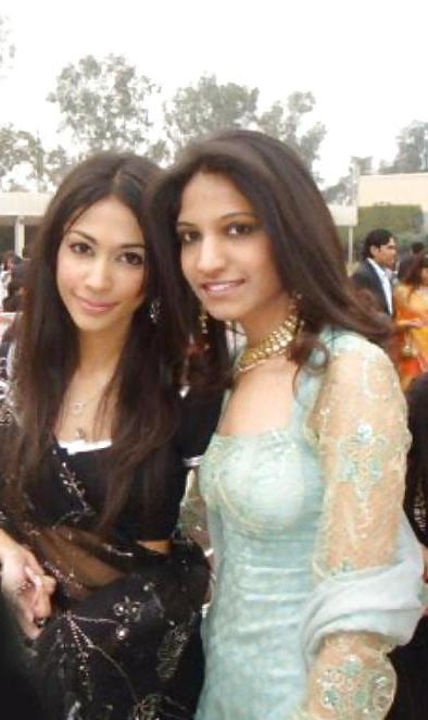 9P Salwar kameez lovers