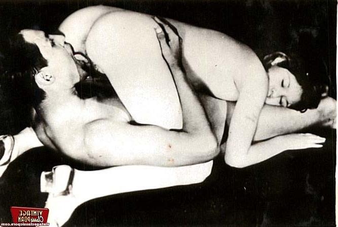 12P Ladies from the thirties sucking some mean cock at home
