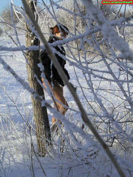 16P Redhead amateur cutie peeing on snow outdoors