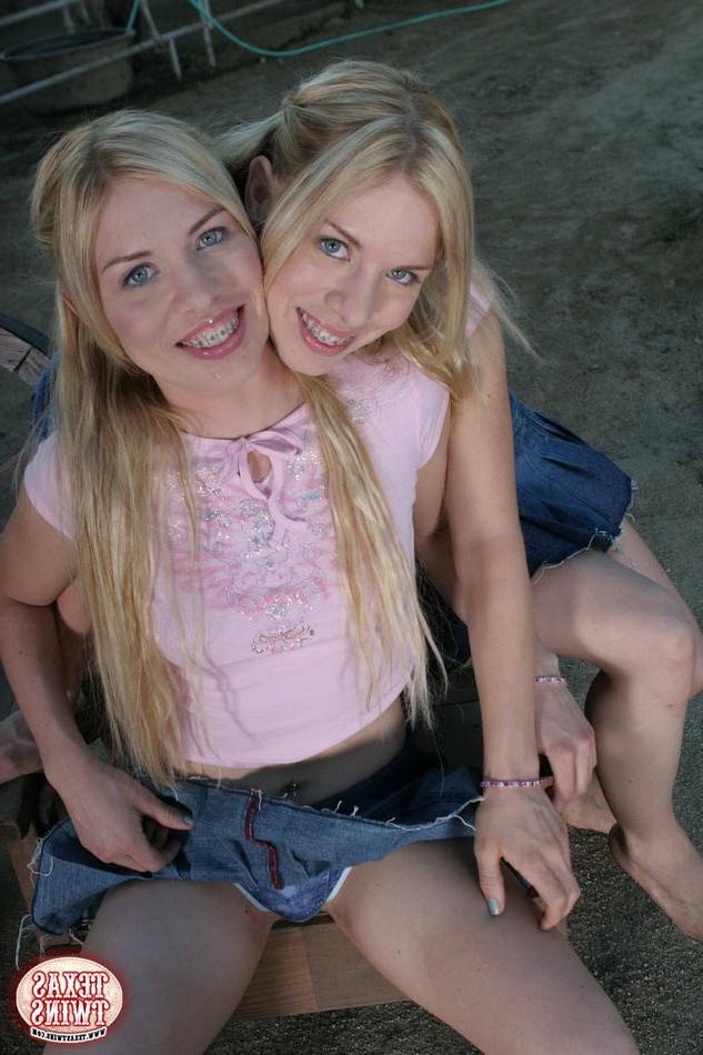 15P Twin tiny titted 18 year old sisters drop demin panties outdoors
