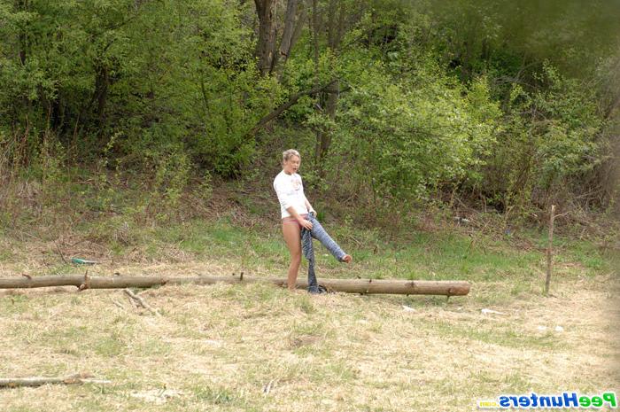 16P Bosomy young pleasure for a real piss hunter