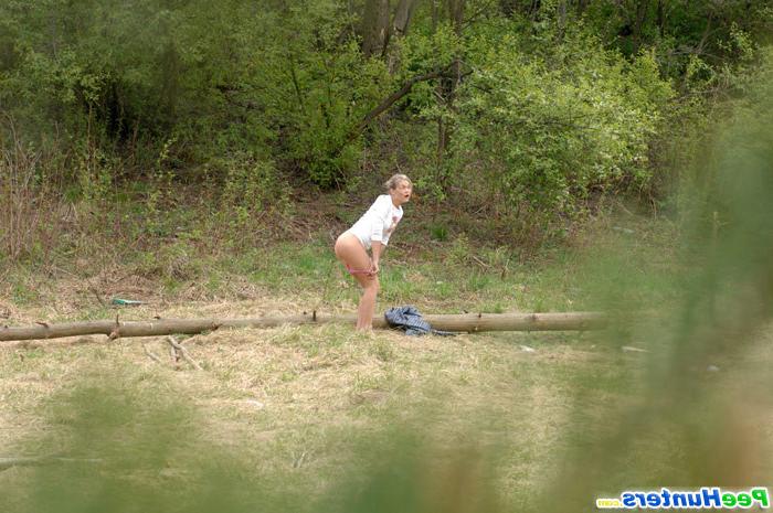 16P Bosomy young pleasure for a real piss hunter
