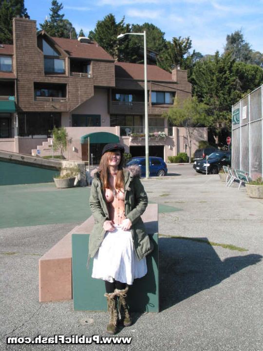 16P Flashing Newbie Outdoors at Sunny California Park