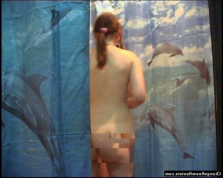 15P Hidden camera in a shower