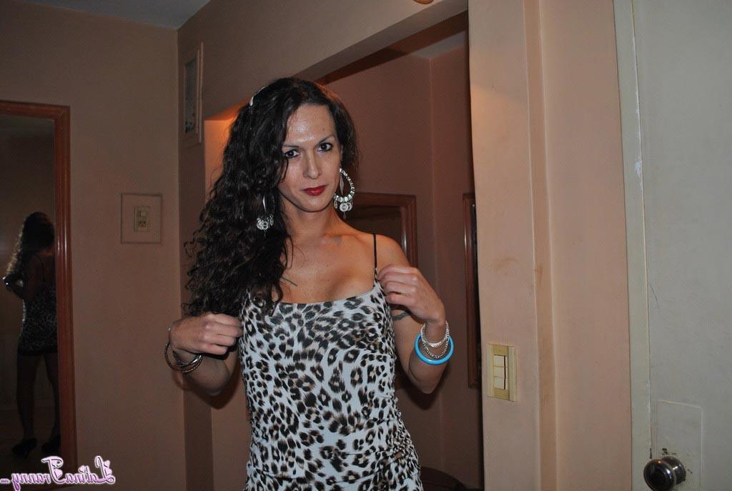 12P Nicole Montero and her shemale girlfriends