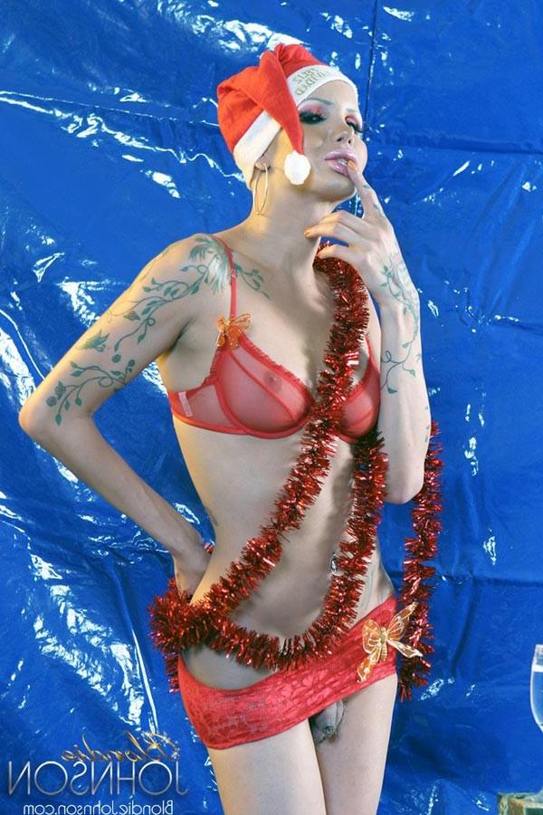 13P Bald Shemale Blondie Johnson is a hot nude Santa