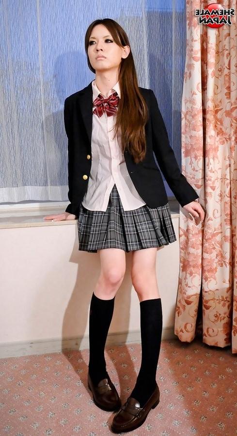 16P Japanese Shemale In A Sexy Little Schoolgirl Skirt