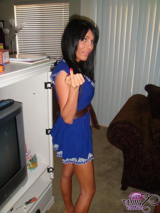 14P Shemale hottie  Kimber James Sucking Stiff Cock