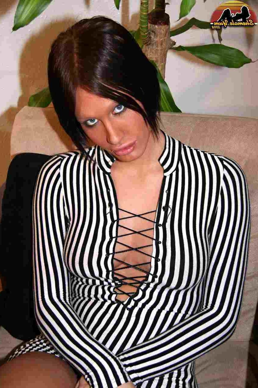 16P Shemale showing off her nice big cock
