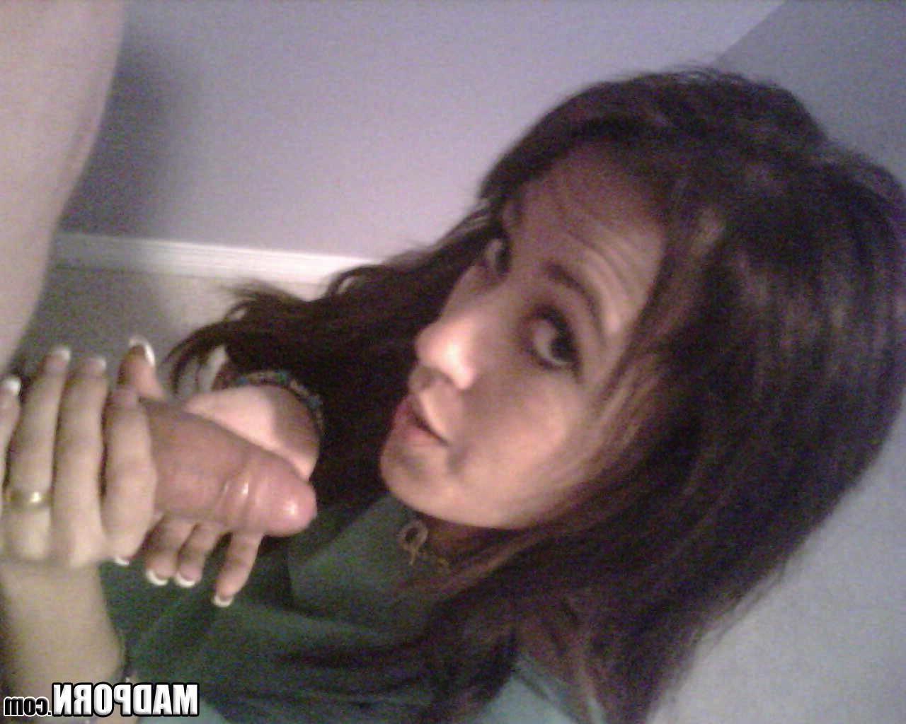 14P Bombshell with great tits blows her man while he takes pics.