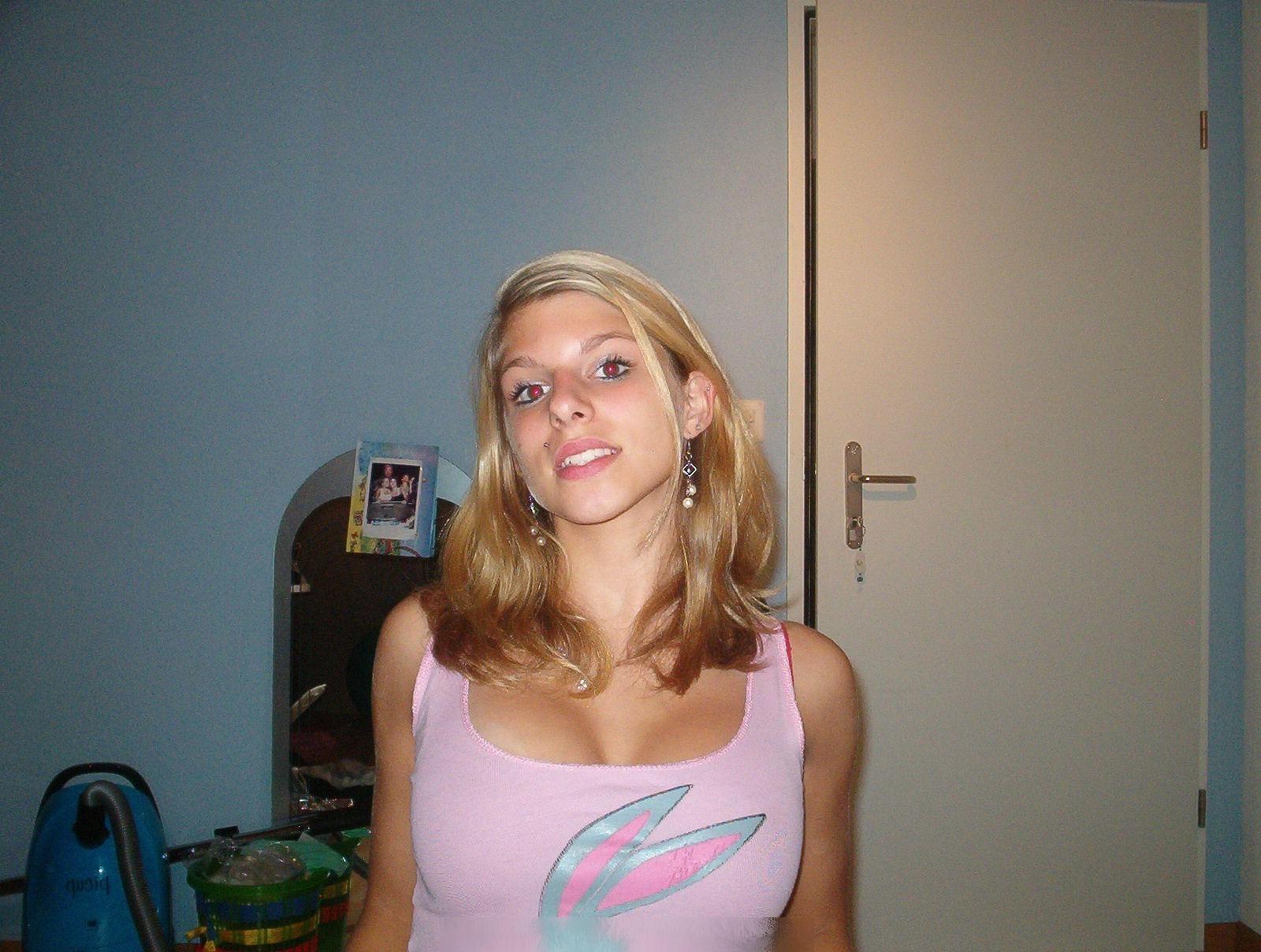 21P Drunk Whore Lets Tool Do Whatever He Wants To Her In Restroom