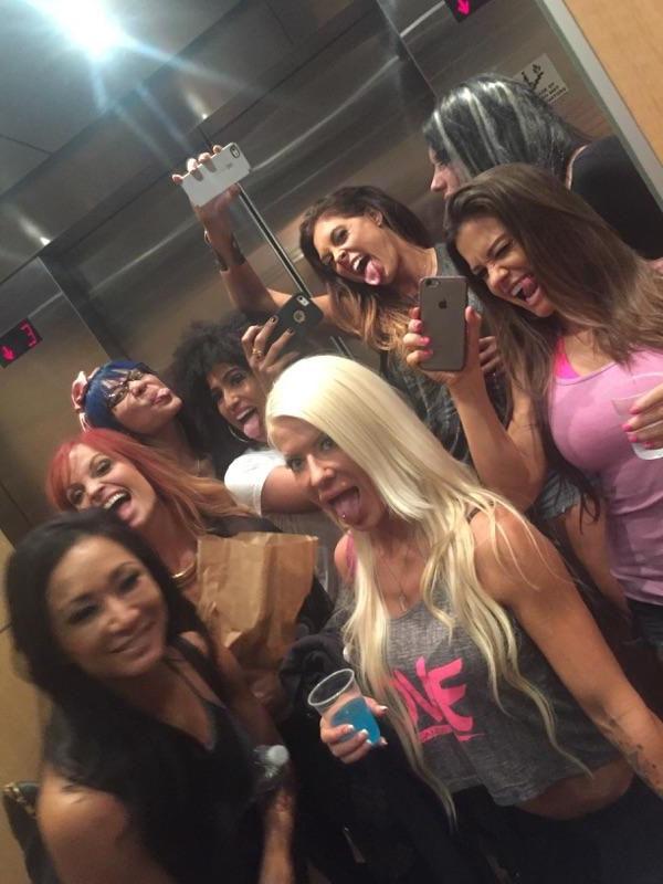 25P Angelina Love Leaked