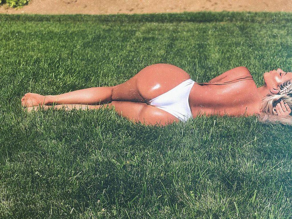 25P Aubrey O’Day Sexy