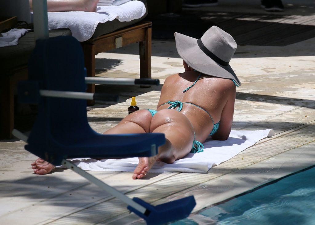 25P Britney Spears Sexy