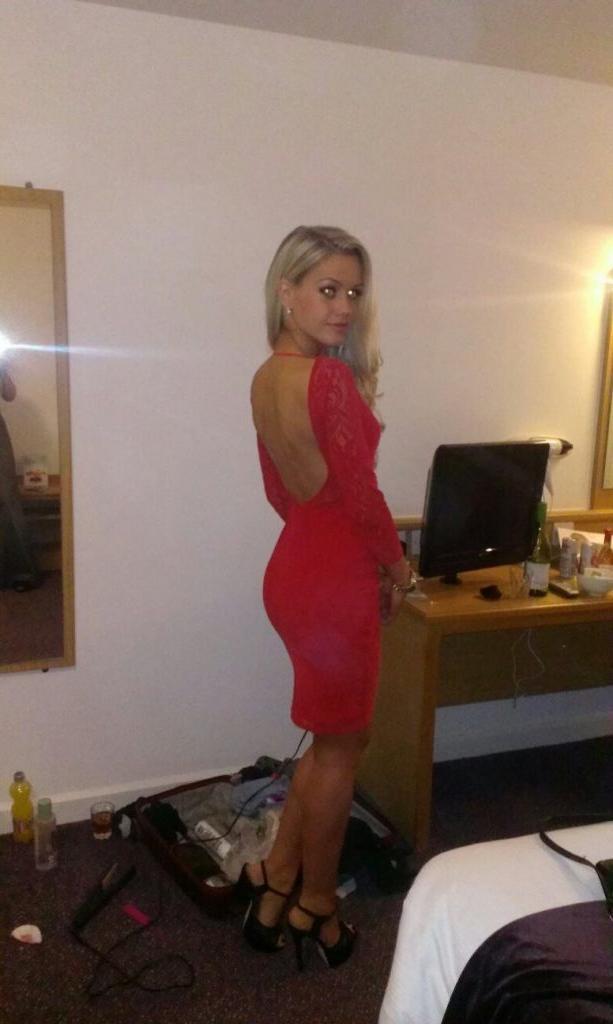 25P Eilidh Scott The Buxom Beauty: Leaks Edition