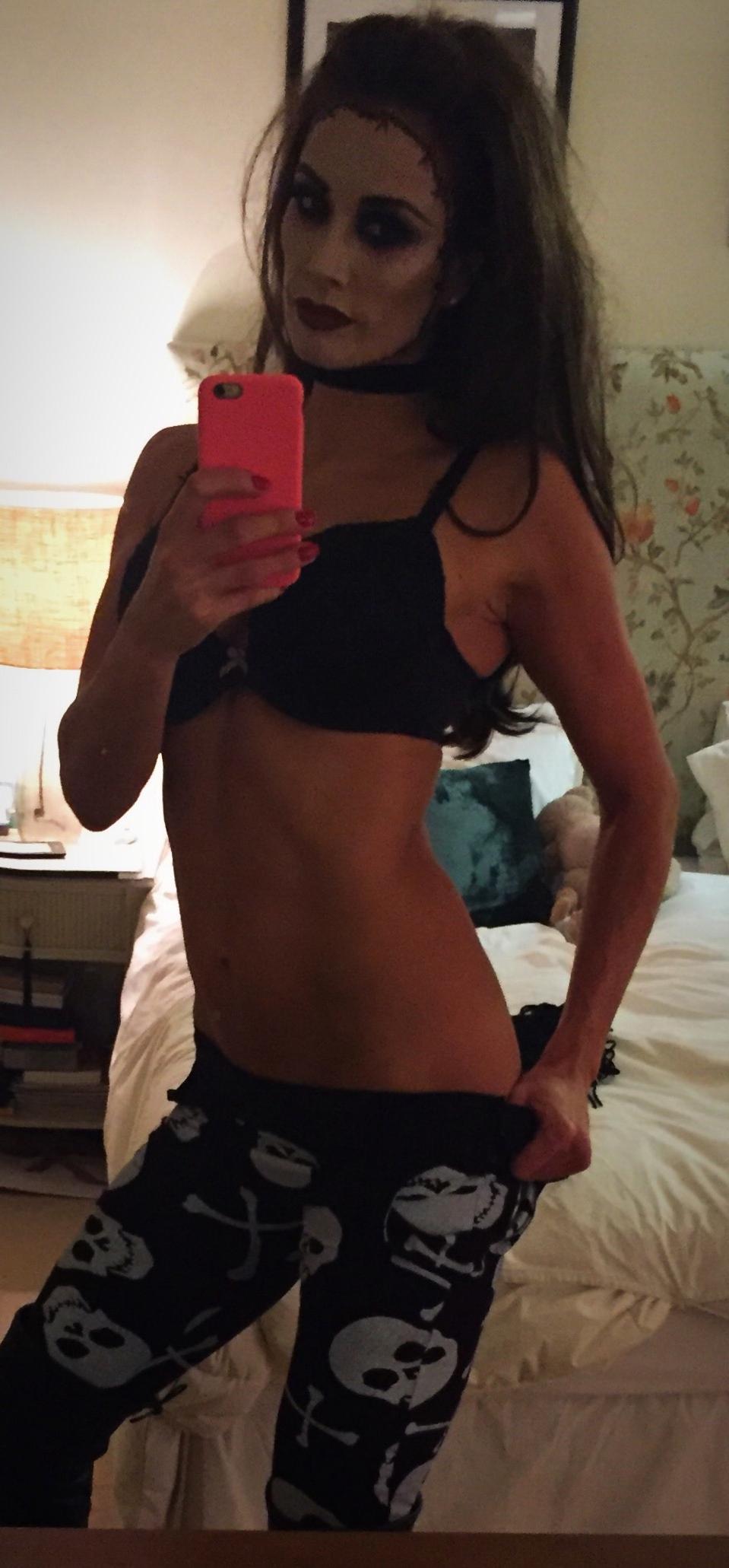 16P Melanie Sykes Looks Stacked And Fit As Fuck (Leaks)