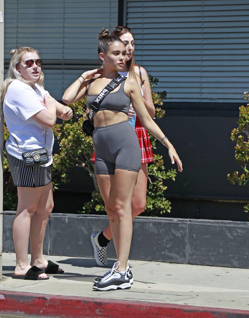 15P Madison Beer Cameltoe