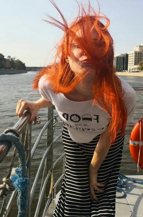 25P I wanna Fuck this Slut so bad